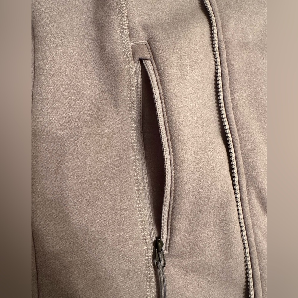 Women’s north face fleece jacket. Size M. - Picture 6 of 7